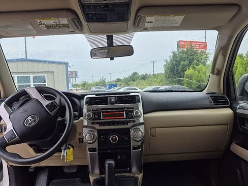 Used 2013 Toyota 4Runner SR5 RWD image 20