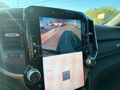 Used 2025 RAM 1500 Big Horn image 18