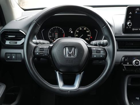 Used 2024 Honda Pilot Touring image 22
