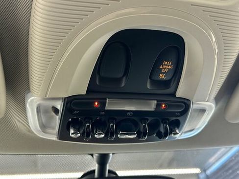 Used 2018 MINI Cooper S image 36