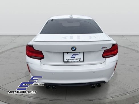 Used 2018 BMW M2 image 8