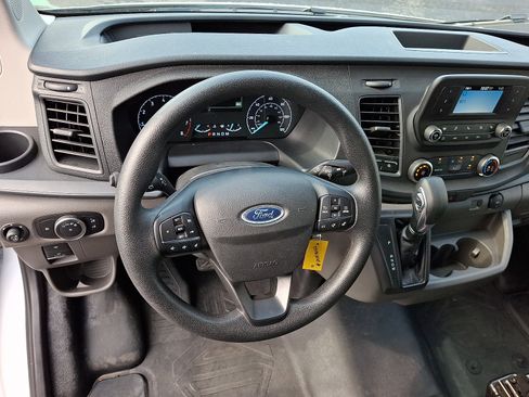Used 2025 Ford Transit 250 Low Roof w/ Exterior Upgrade Package RWD image 12