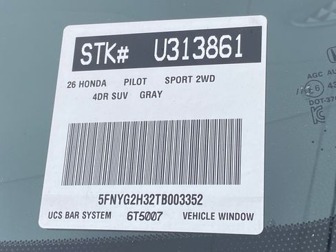 Used 2026 Honda Pilot Sport image 32