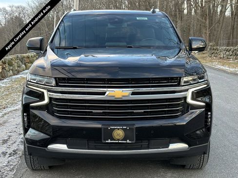 Used 2023 Chevrolet Suburban LT image 3