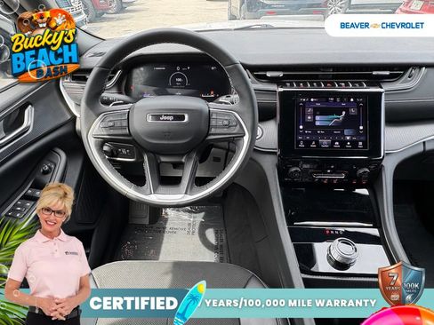 Used 2024 Jeep Grand Cherokee L Laredo AWD/4WD image 16