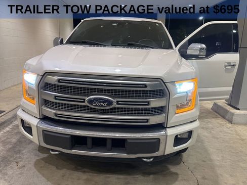 Used 2015 Ford F150 Platinum w/ Equipment Group 701A Luxury image 5