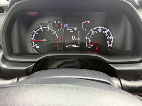 Used 2021 Toyota 4Runner SR5 Premium w/ Moonroof Package AWD/4WD image 13