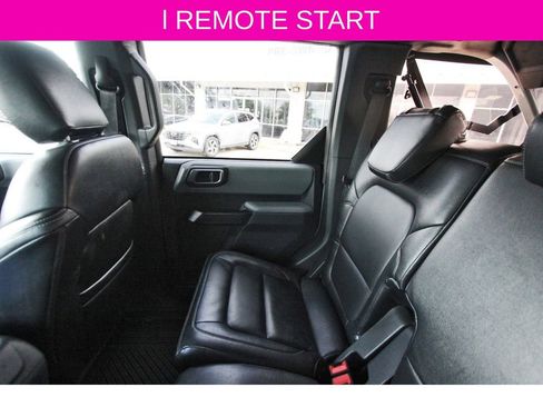Used 2023 Ford Bronco Big Bend w/ Sasquatch Package image 12
