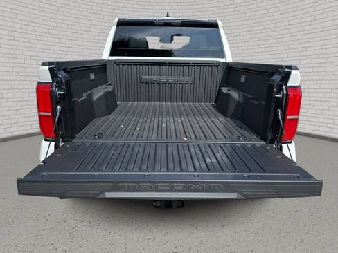 New 2026 Toyota Tacoma SR5 AWD/4WD image 12