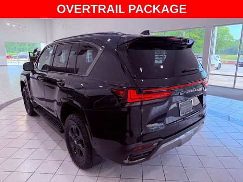 Certified 2025 Lexus LX 700h Overtrail AWD/4WD image 5