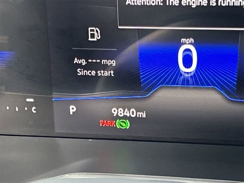 Certified 2024 Volkswagen Jetta SE w/ Panoramic Sunroof Package image 30