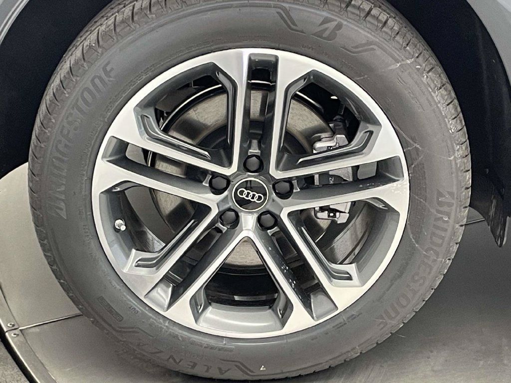 New 2026 Audi Q5 Premium Plus AWD/4WD image 13