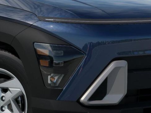 New 2026 Hyundai Kona SE FWD image 9
