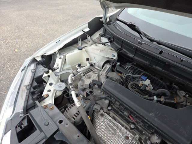 Used 2018 Nissan Rogue SV FWD image 64