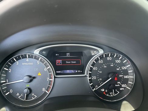 Used 2018 Nissan Altima 2.5 SL FWD image 38