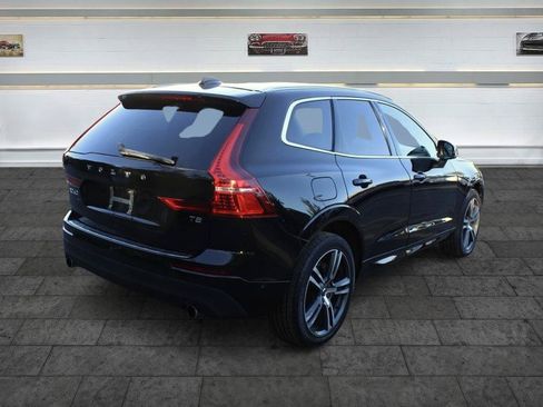 Used 2019 Volvo XC60 T5 Momentum w/ Premium Package FWD image 7