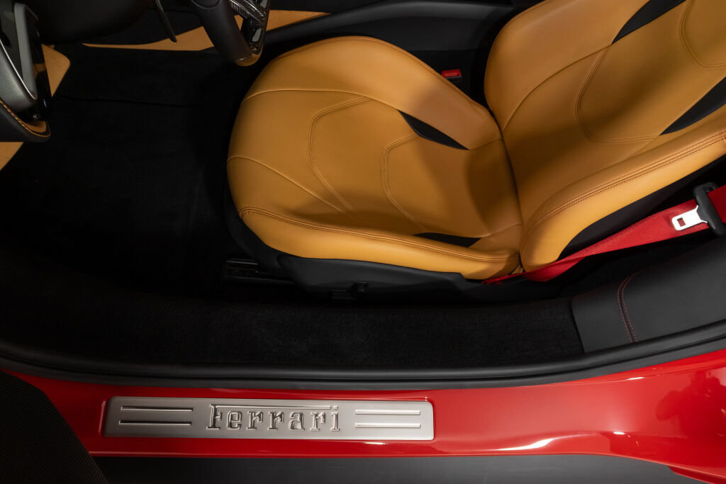 Used 2024 Ferrari 296 GTB RWD image 28