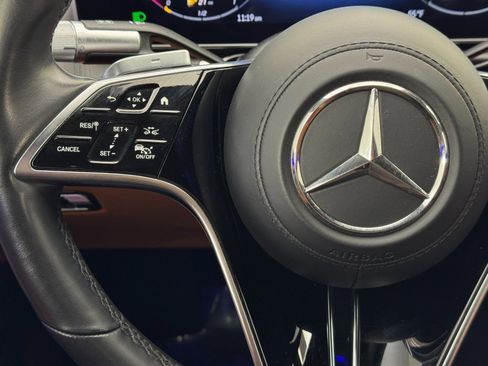Used 2023 Mercedes-Benz S 580 4MATIC Sedan image 24