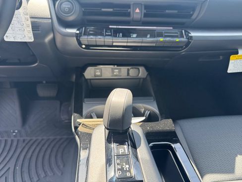 New 2026 Toyota Prius LE FWD image 11