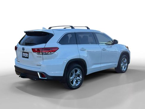Used 2019 Toyota Highlander Limited image 5