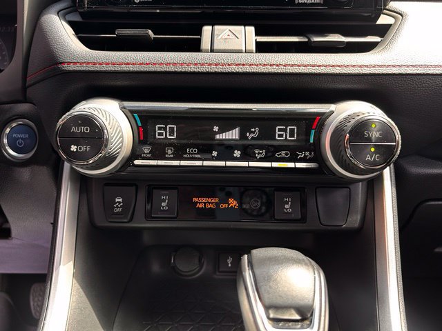 Used 2021 Toyota RAV4 SE w/ Weather & Moonroof Package AWD/4WD image 25