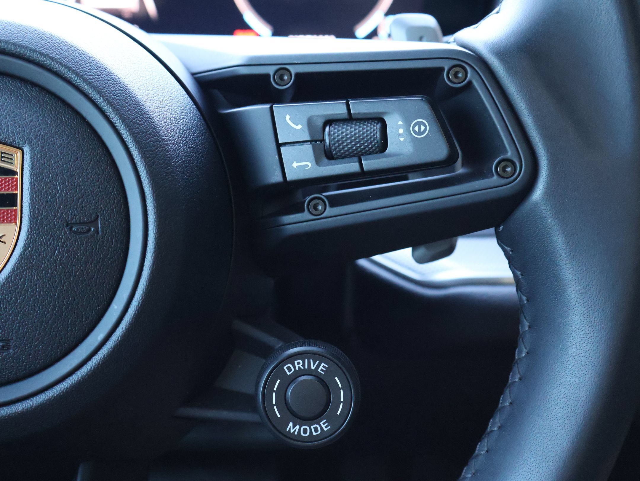 Certified 2026 Porsche Cayenne Coupe AWD/4WD image 19