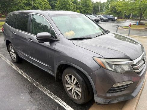 Used 2017 Honda Pilot EX-L image 2