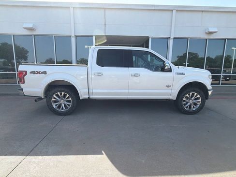 Used 2016 Ford F150 King Ranch w/ Equipment Group 601A Luxury AWD/4WD image 4