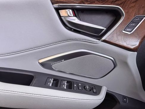 Used 2020 Acura RDX w/ Advance Package FWD image 18