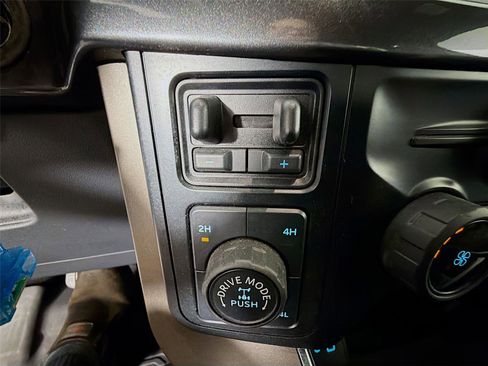 Used 2024 Ford F150 STX w/ Equipment Group 201A FX4 AWD/4WD image 37