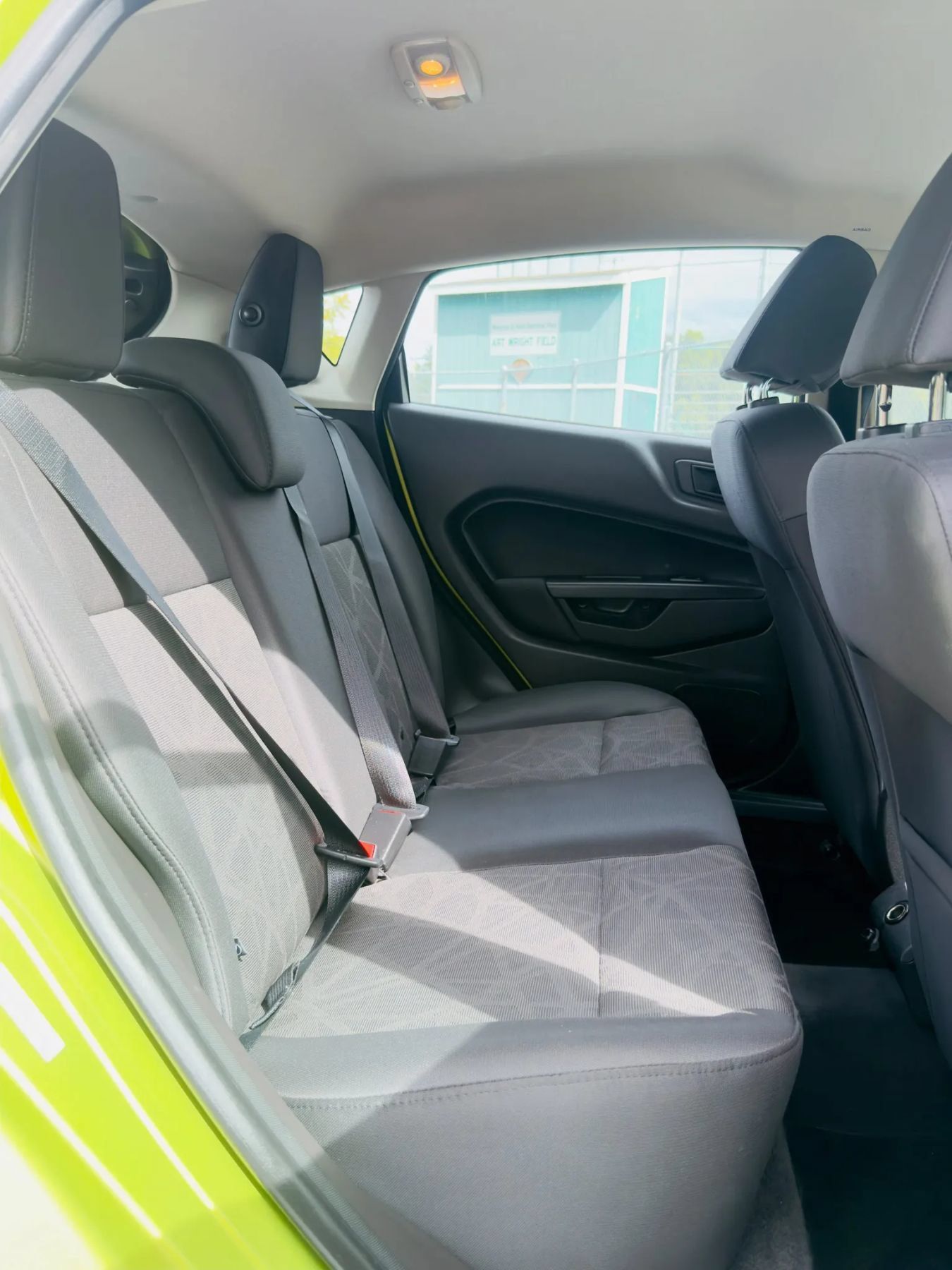 Used 2013 Ford Fiesta SE FWD image 12
