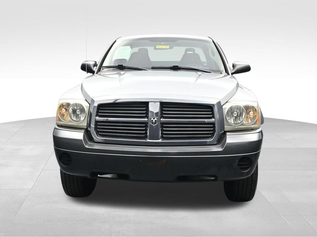 Used 2005 Dodge Dakota ST RWD image 8