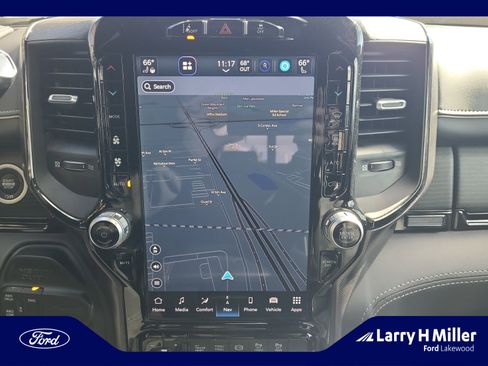 Used 2024 RAM 3500 Limited image 28