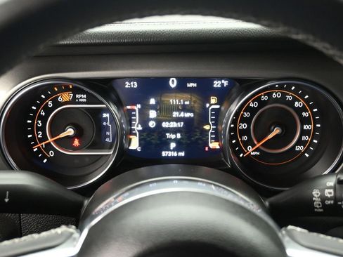 Used 2023 Jeep Wrangler Sahara image 12