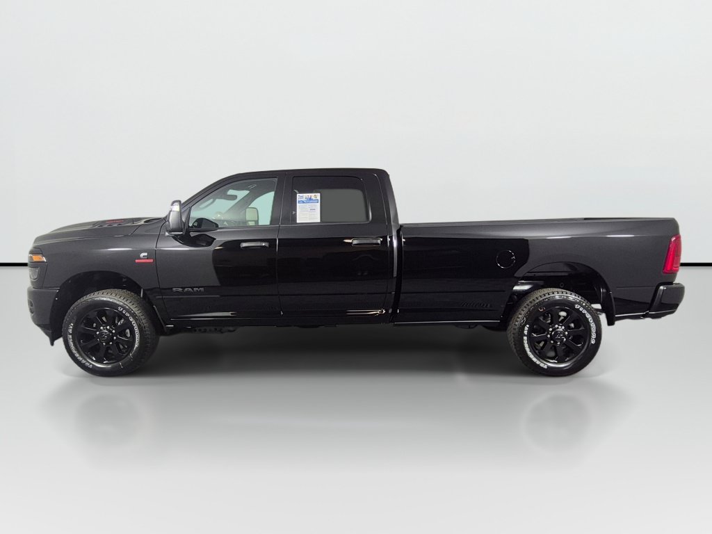 New 2026 RAM 2500 Big Horn AWD/4WD image 8