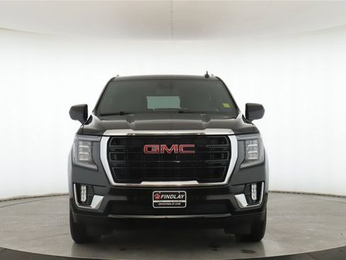 Used 2024 GMC Yukon SLE image 12