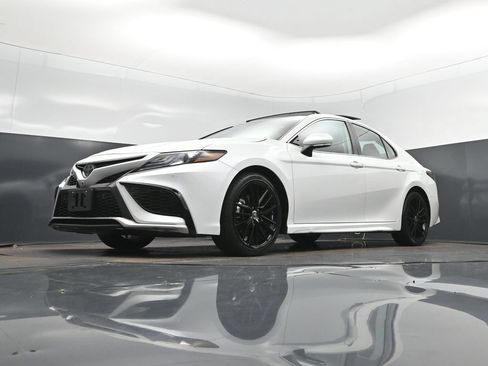 Used 2024 Toyota Camry XSE w/ Navigation Package AWD/4WD image 38