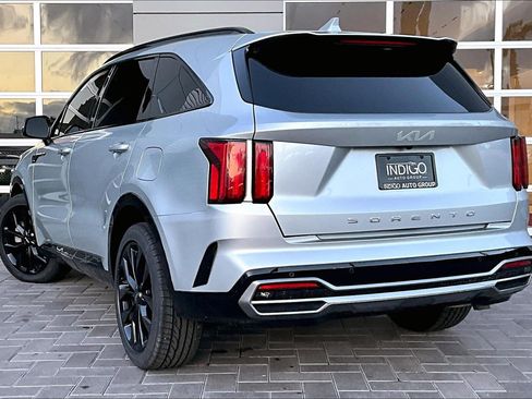 Used 2022 Kia Sorento SX image 12