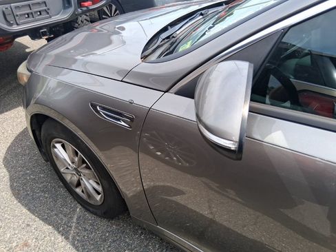 Used 2017 Kia Optima LX FWD image 9