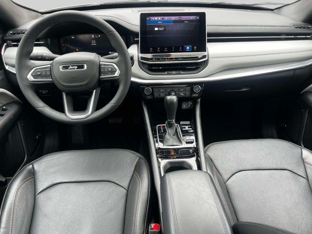 Used 2023 Jeep Compass Limited w/ Elite Group AWD/4WD image 12