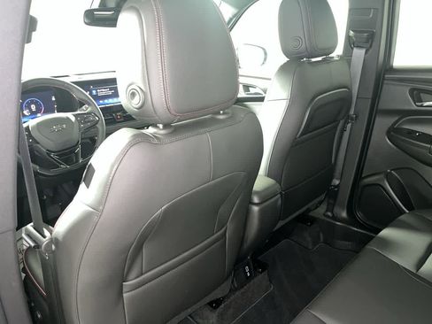Used 2025 Chevrolet TrailBlazer RS w/ Convenience Package FWD image 25