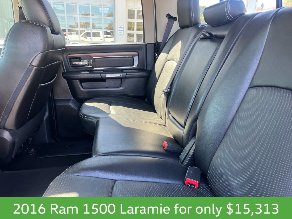Used 2016 RAM 1500 Laramie w/ Convenience Group AWD/4WD image 27