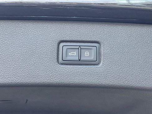 New 2026 Audi Q7 3.0T Premium Plus image 9