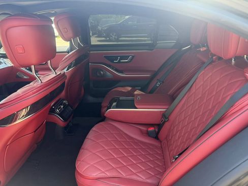 Used 2023 Mercedes-Benz S 580 4MATIC Sedan w/ AMG Line image 29