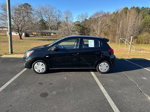 Used 2017 Mitsubishi Mirage ES image 9
