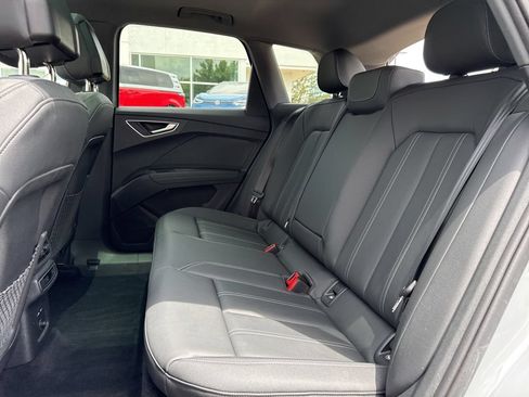 Used 2024 Audi Q4 e-tron Premium Plus AWD/4WD image 24