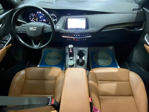 Used 2019 Cadillac XT4 Sport AWD/4WD image 17