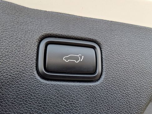 Used 2019 Kia Sorento EX image 29