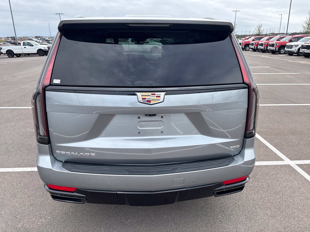 Used 2023 Cadillac Escalade Sport Platinum AWD/4WD image 7