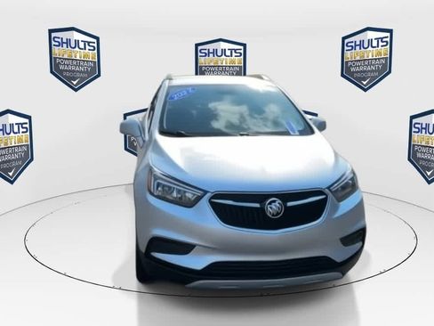 Used 2022 Buick Encore Preferred w/ Safety Package AWD/4WD image 3